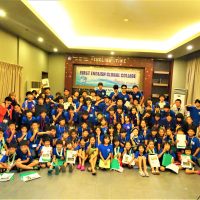 英語でスピーチ？卒業式のご紹介